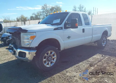 2015 Ford F-250 Xl z USA, uszkodzony, nr VIN 1FT7X2BT7FEA94905